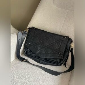 Large Steve Madden Black Leather crossbody open flap with pockets zippers NWOT